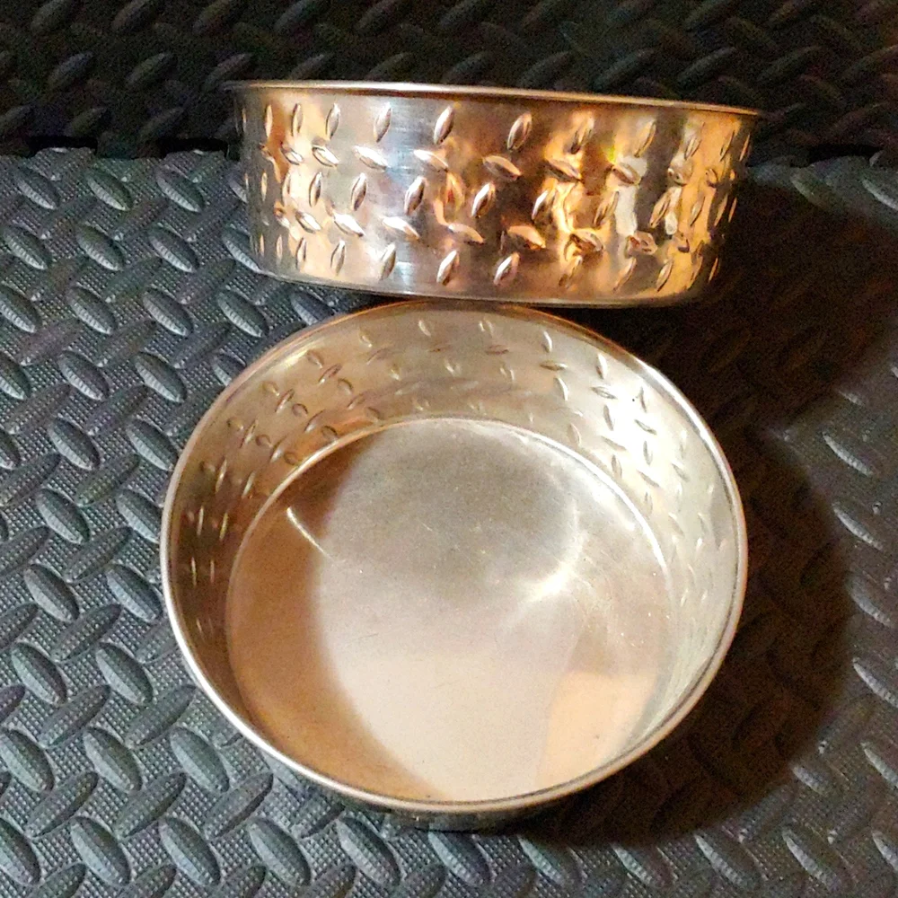 3 Dog Bowls * 2 Metal * 1 Plastic * Pet Bowls x3